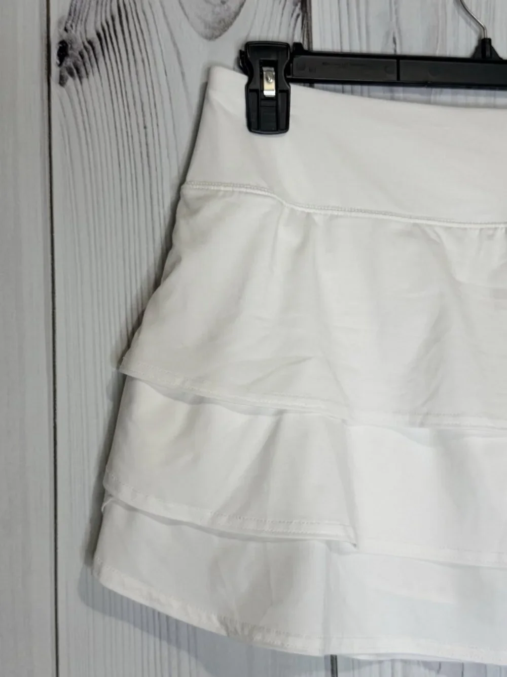 Athleta Swagger Tiered Tennis Skort Skirt Sz Large White Drawstring